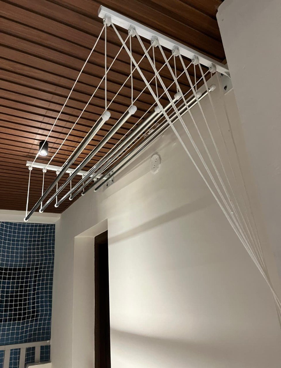 Lowered ceiling cloth hanger with stainless-steel rails